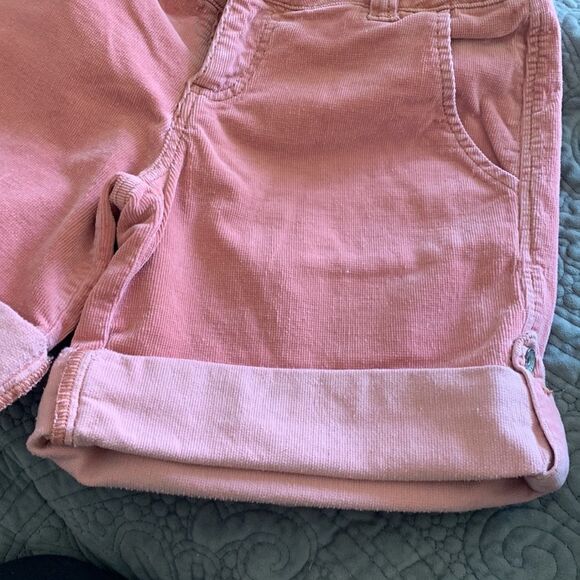 Marlow by Citizens of Humanity punks corduroy shorts, size 27. - Picture 4 of 11